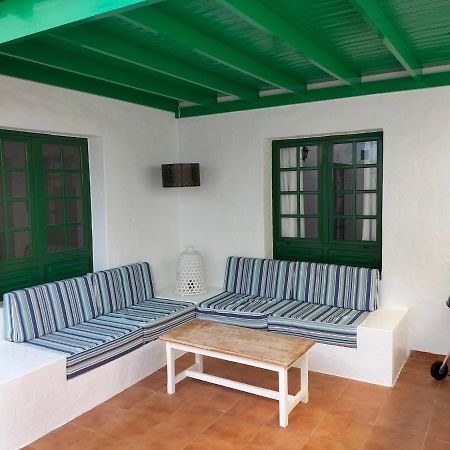 Apartamento Amura En Playa De Las Cucharas Коста-Тегисе Экстерьер фото